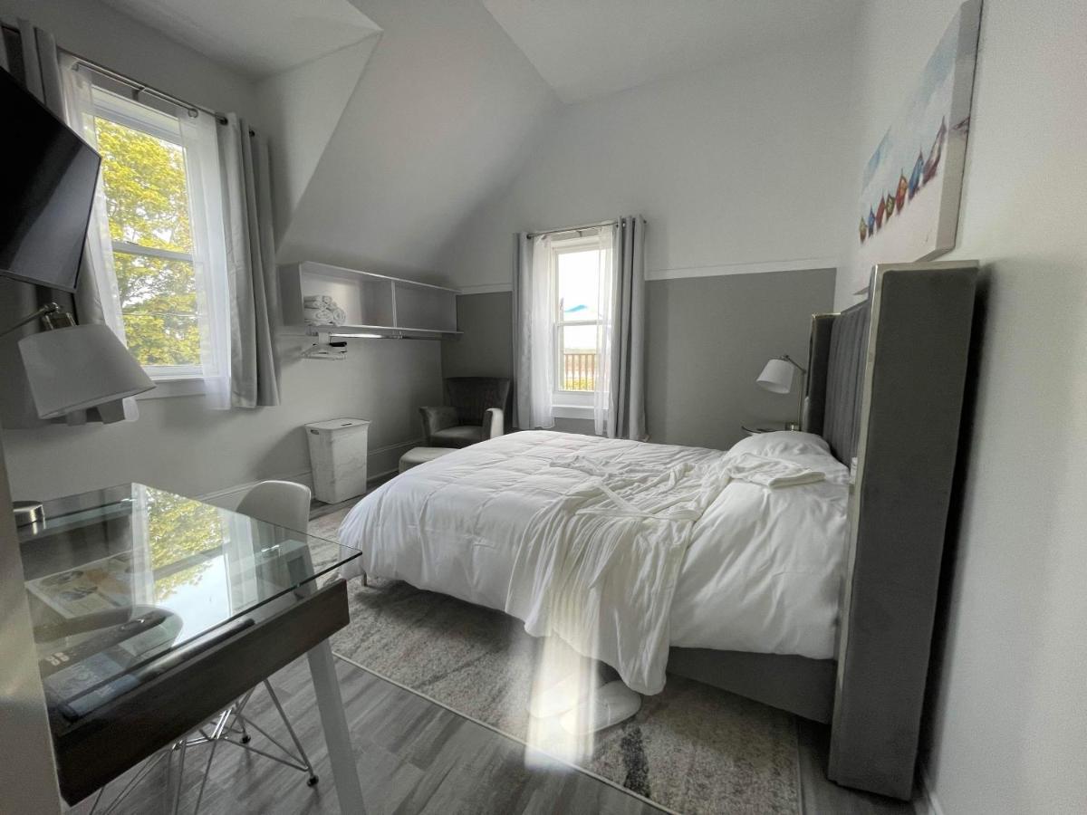Pleasant Street Inn Parrsboro Extérieur photo