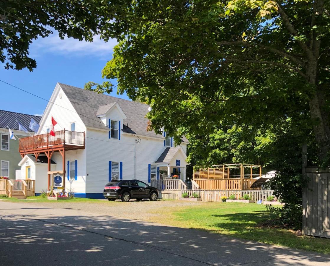 Pleasant Street Inn Parrsboro Extérieur photo